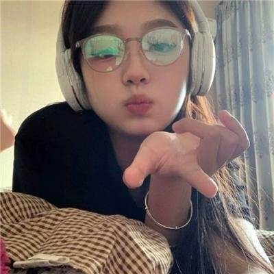钟无艳粤语